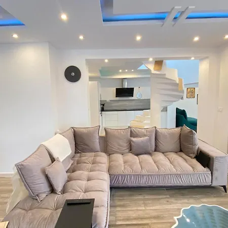 Big, Very Bright House