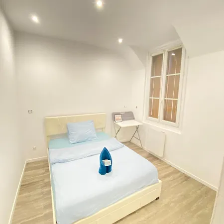 Big, Very Bright House Villa Beauvais