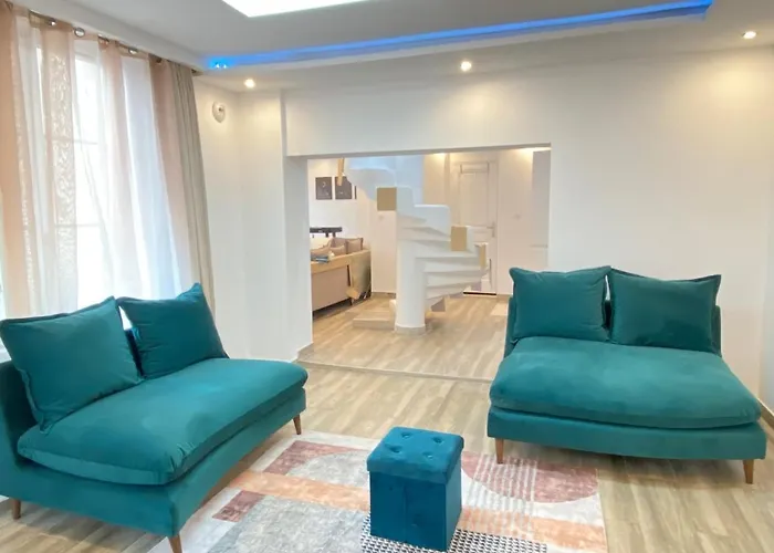 Big, Very Bright House